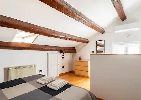 Terratetto In Centro + Parcheggio Apartman Udine Kültér fotó