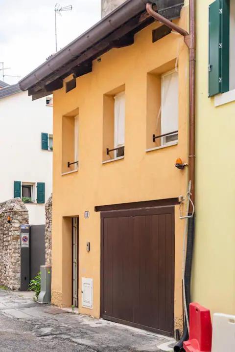 Terratetto In Centro + Parcheggio Apartman Udine Kültér fotó